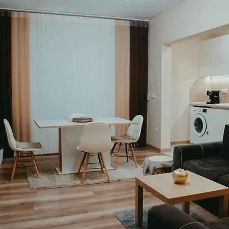 Varna City Apartment *