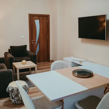Varna City Apartment Апартаменти *